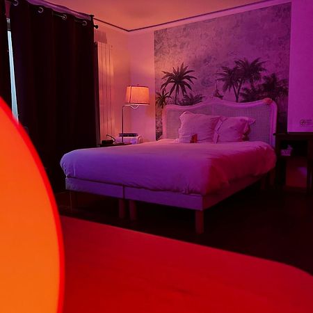 Jacuzzi Love Suite Parijs Buitenkant foto